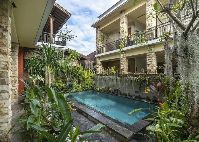 Frog Homestay